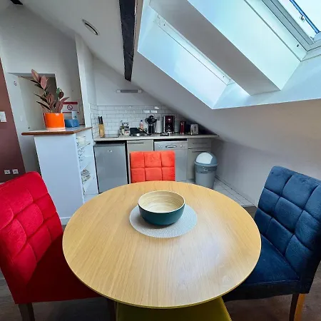 Apartment Les Lys D'or Vue Chateau Hyper Centre Climatise