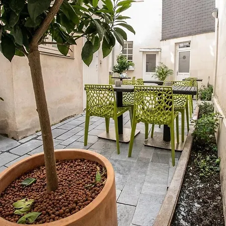 Les Lys D'or Vue Chateau Hyper Centre Climatise 아파트